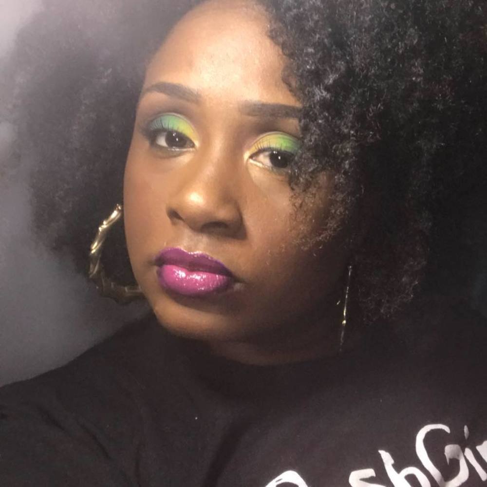 Meet your Posher, April